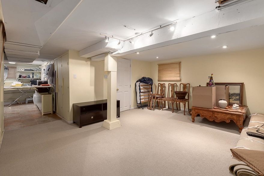 6137 Mccleery Street