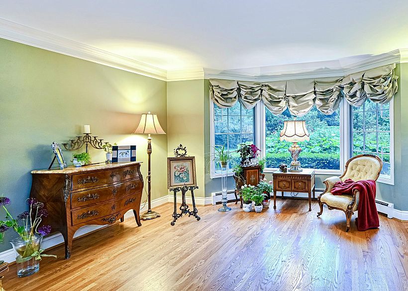 6786 Blenheim Street