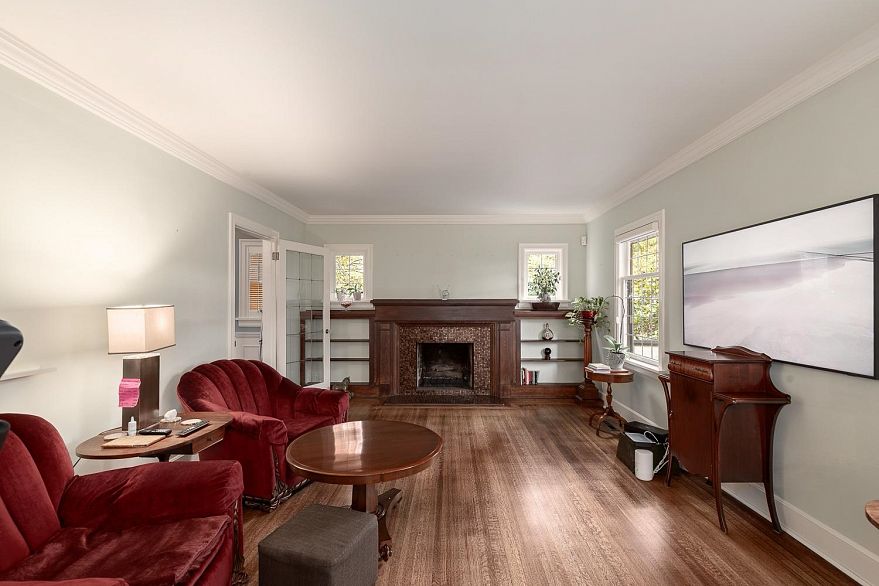 6137 Mccleery Street