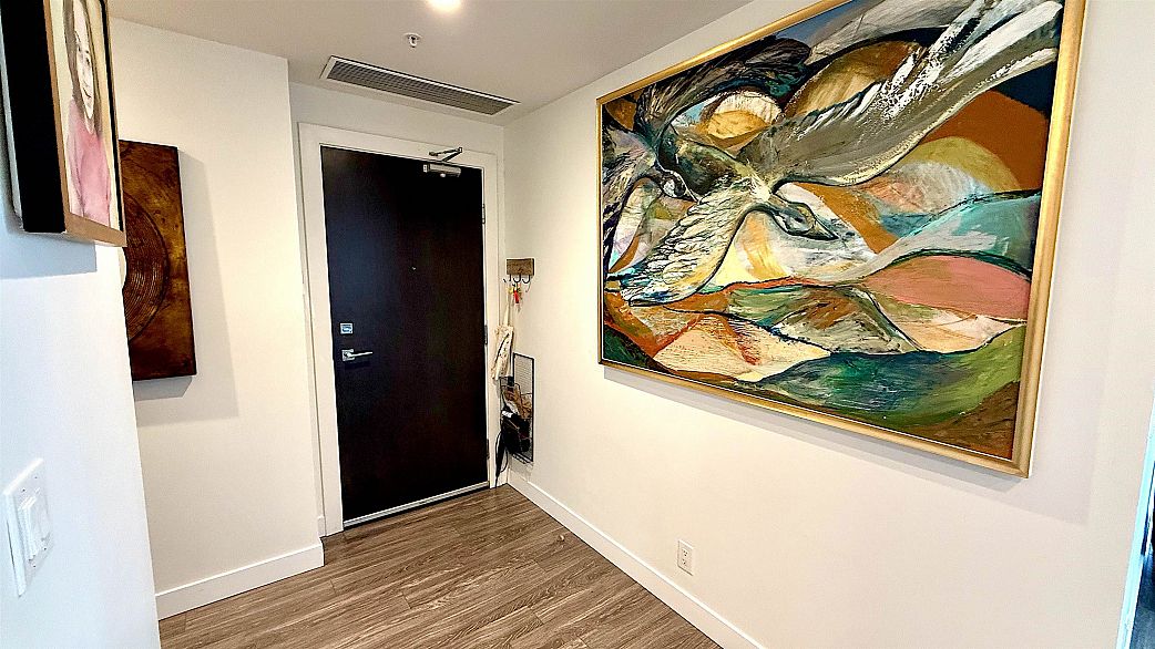 3804 1283 Howe Street