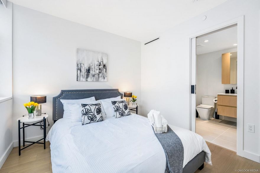 1504 1180 Broughton Street