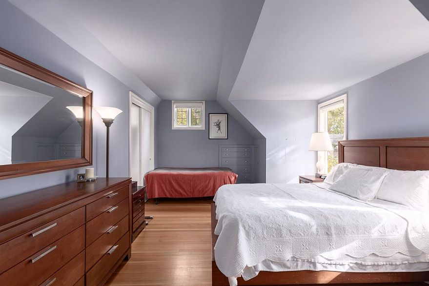 6137 Mccleery Street