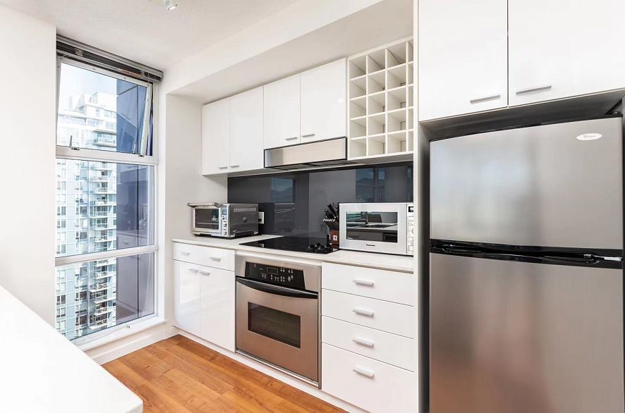 2706 602 Citadel Parade