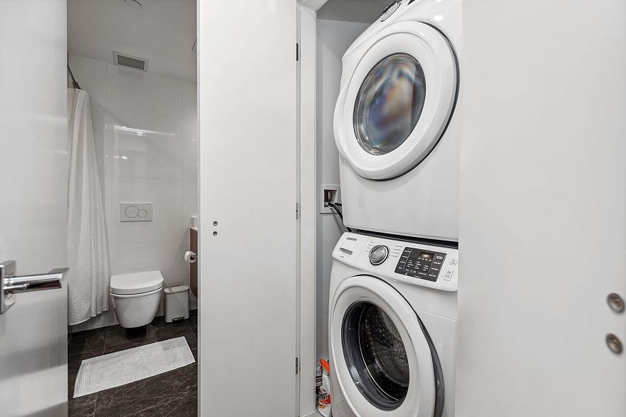 405 389 W 59th Avenue