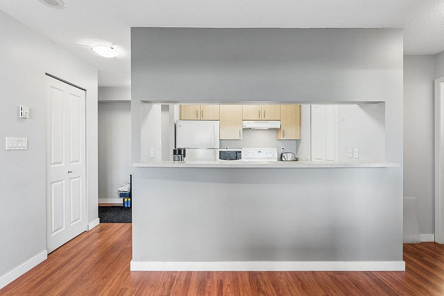 901 3520 Crowley Drive