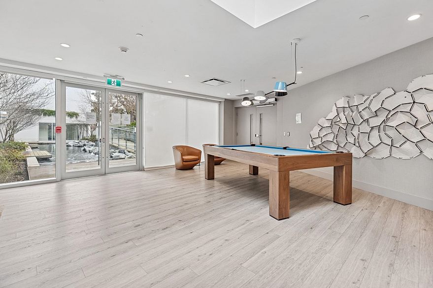 405 389 W 59th Avenue