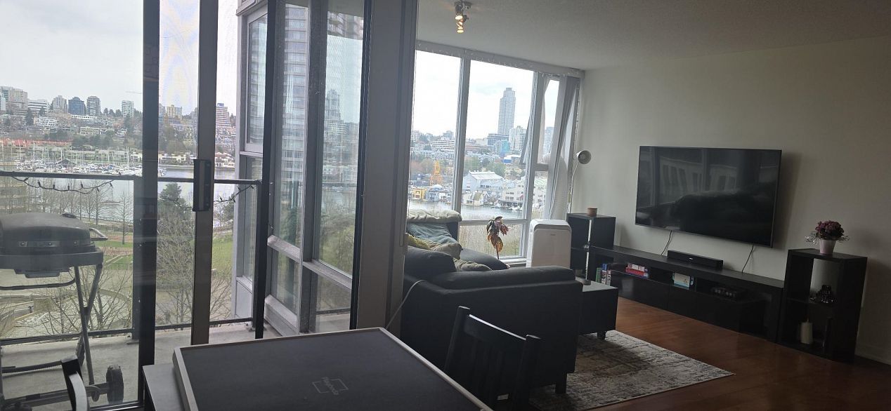 805 583 BEACH CRESCENT, Vancouver BC V6Z 3E6