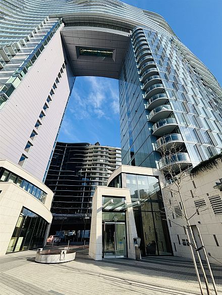 886 87 Nelson Street