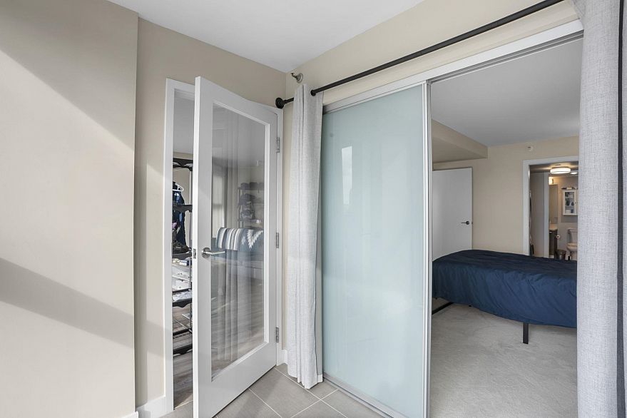 2705 1323 Homer Street