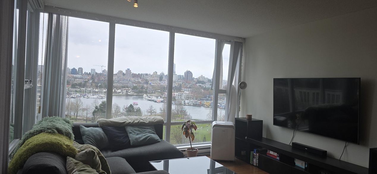 805 583 BEACH CRESCENT, Vancouver BC V6Z 3E6