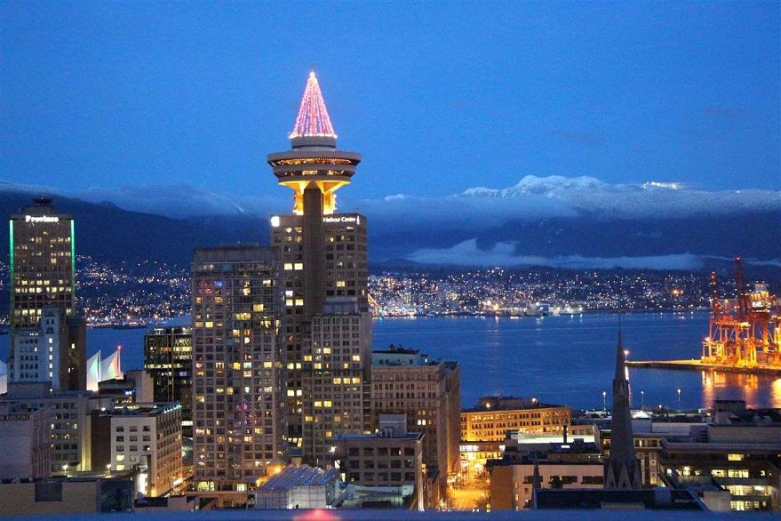 2803 788 Richards Street