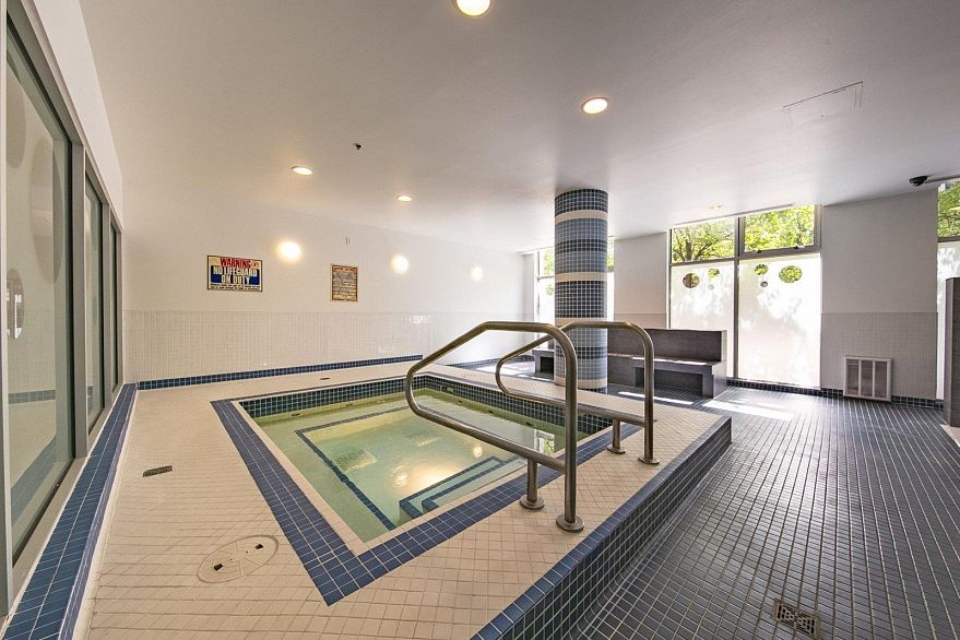 506 989 Beatty Street