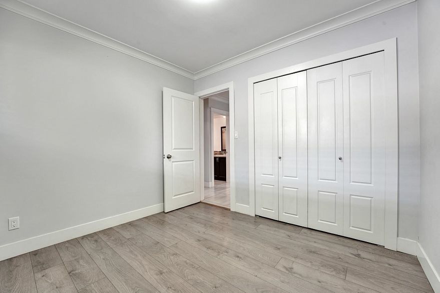 6805 Sherbrooke Street