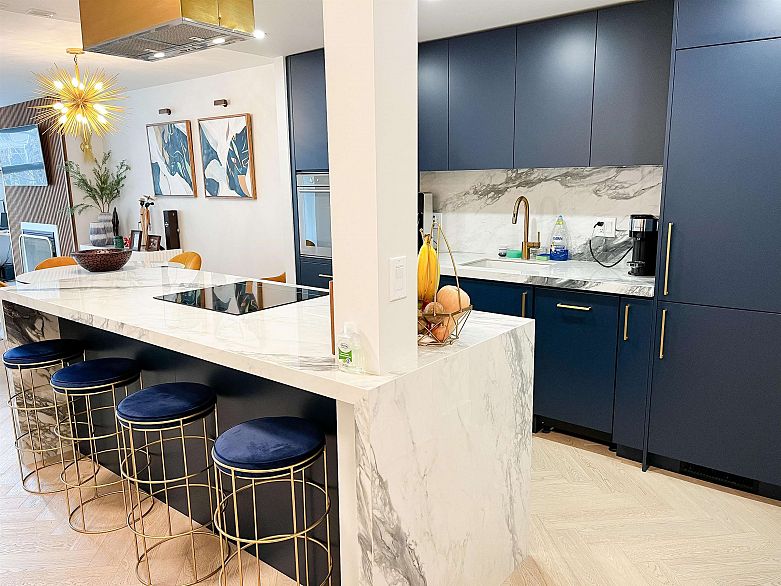 B307 1331 Homer Street