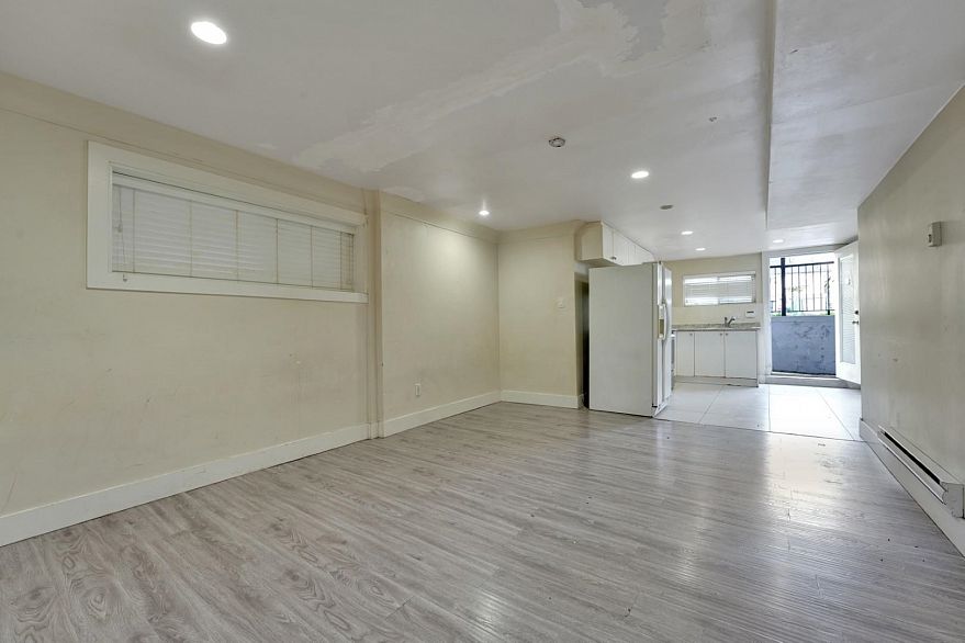 6805 Sherbrooke Street