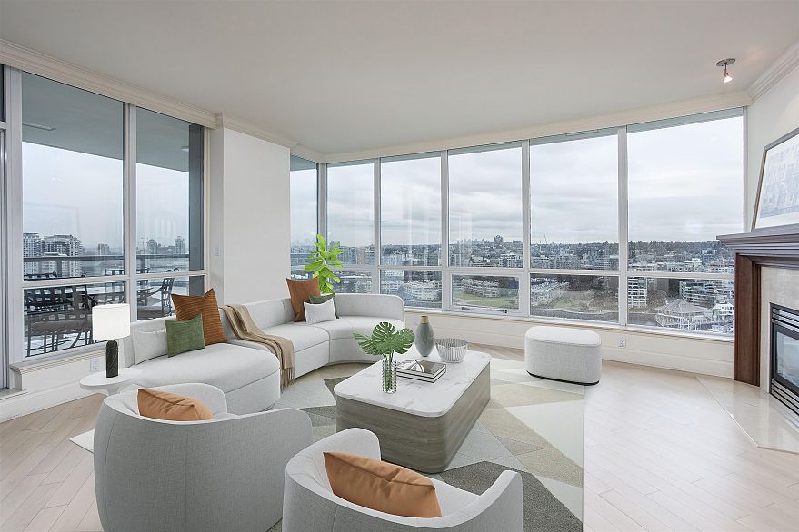 2005 1328 Marinaside Crescent