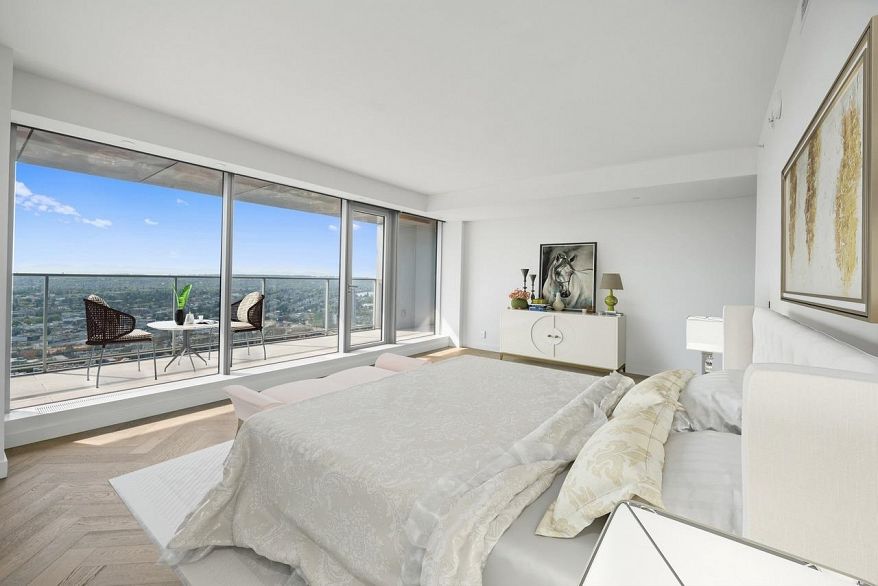 5601 1480 HOWE, Vancouver BC V6Z 0G5