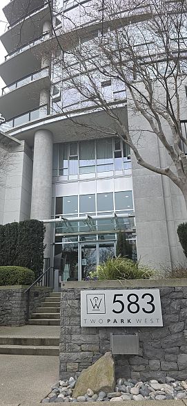 805 583 BEACH CRESCENT, Vancouver BC V6Z 3E6
