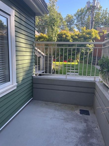 35X W 14TH AVENUE, Vancouver BC V5Y 1X4