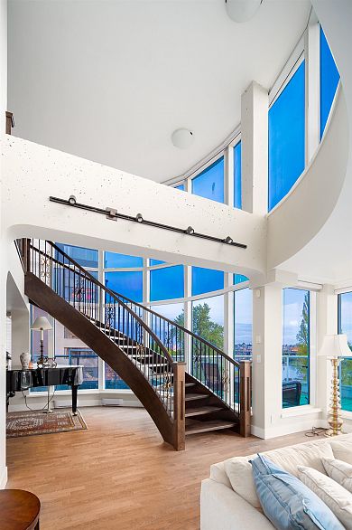 PH 1403 Beach Avenue