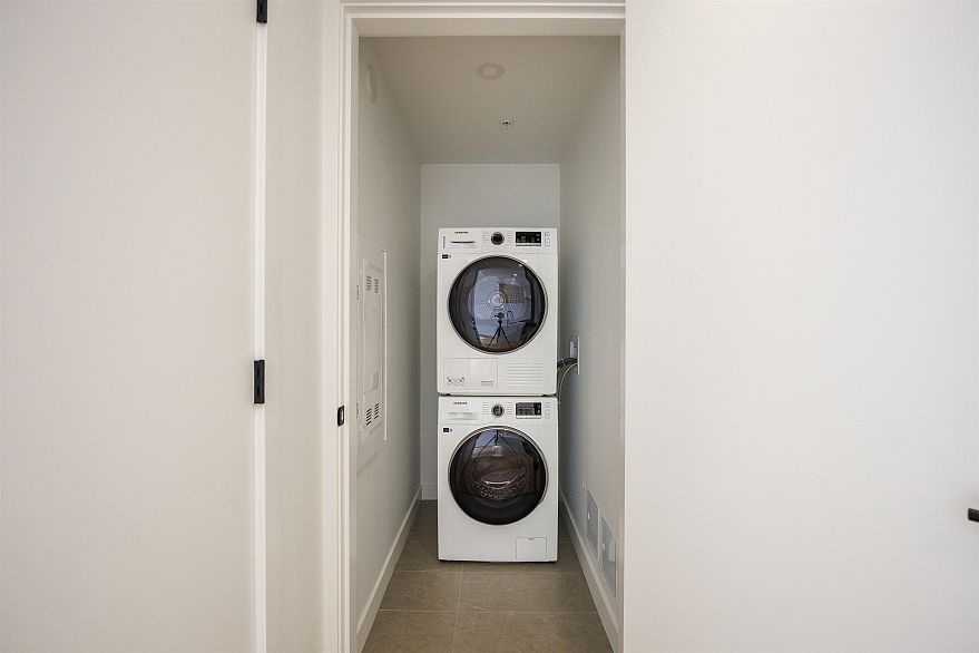 404 6485 Manitoba Street