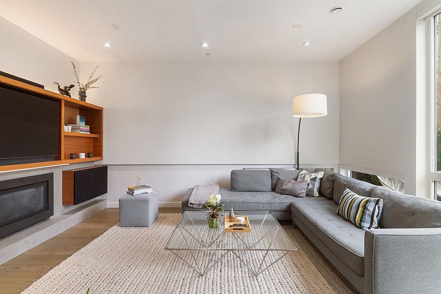 1928 Templeton Drive