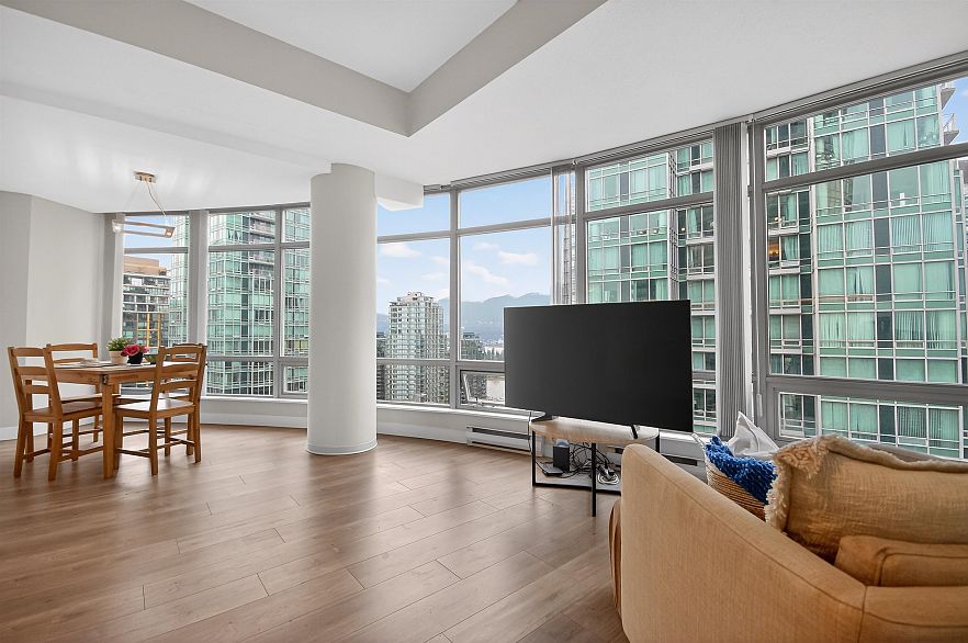 2205 1200 Alberni Street