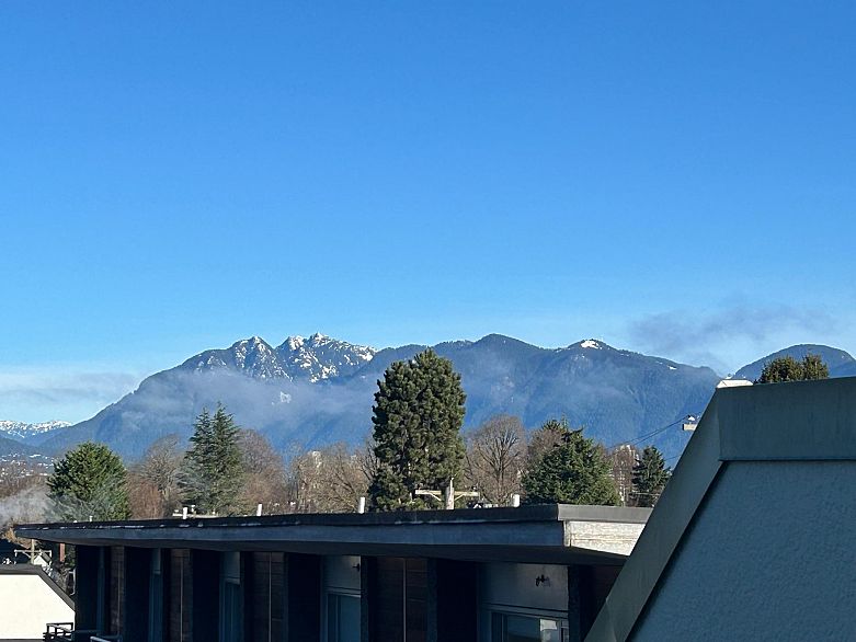 PH 1480 Arbutus Street