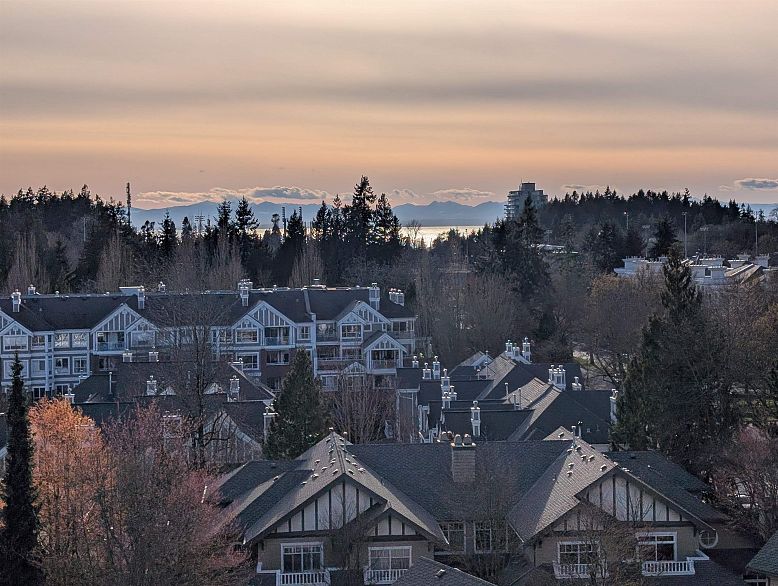 901 5615 Hampton Place