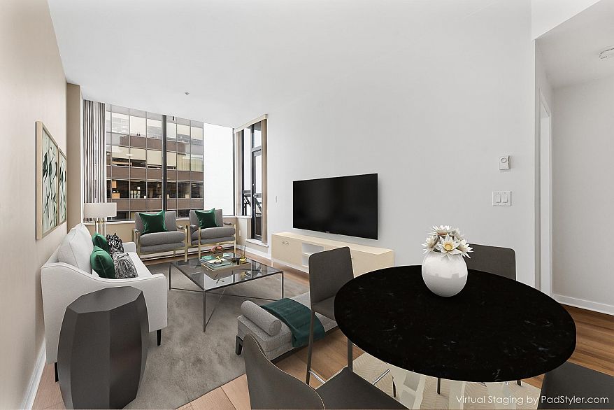 1012 1010 Howe Street