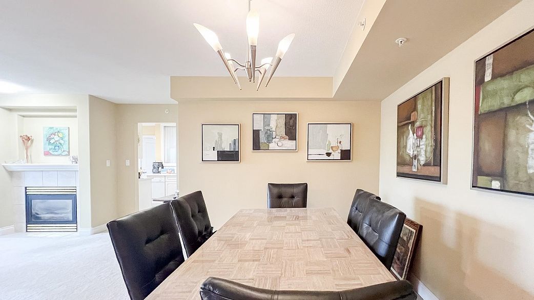 901 5615 Hampton Place