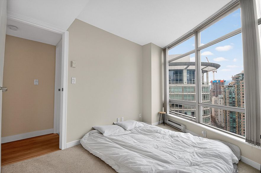 2205 1200 Alberni Street