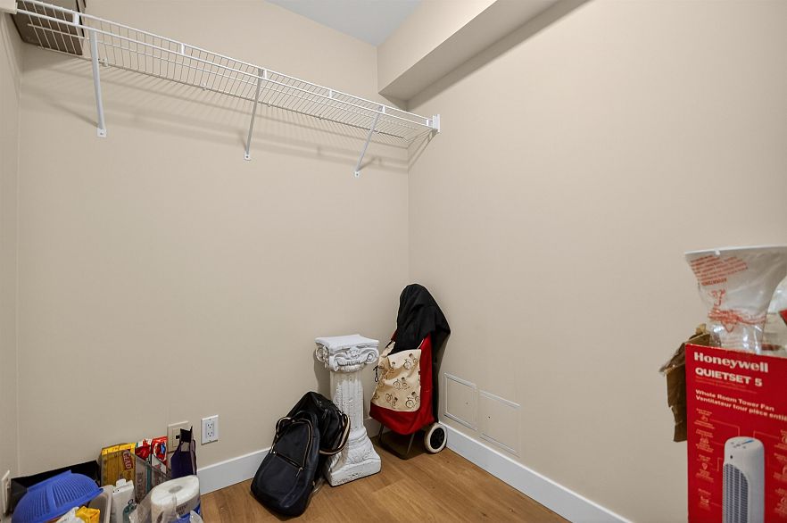 2205 1200 Alberni Street