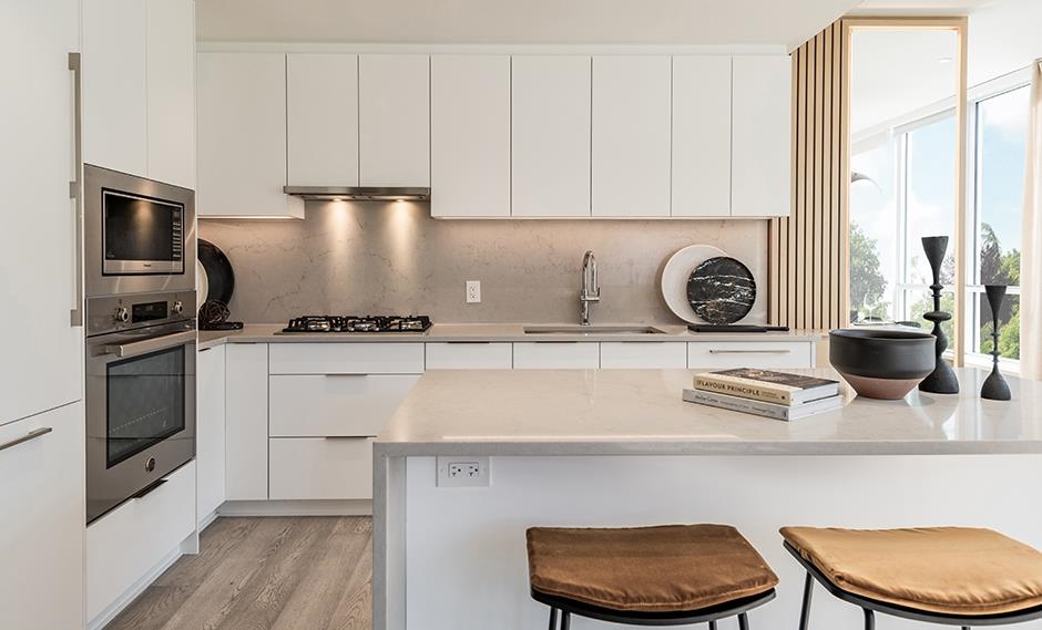 403 6138 Birney Avenue