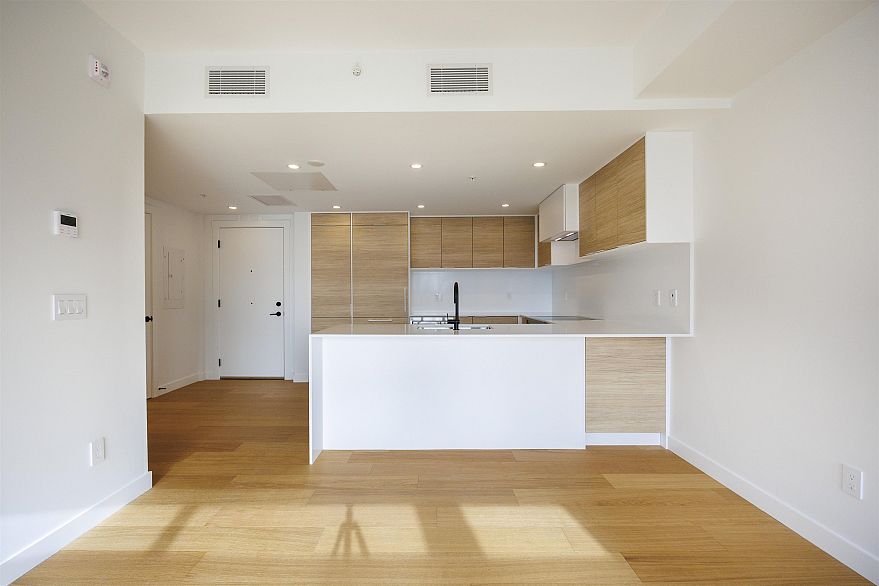 404 6485 Manitoba Street