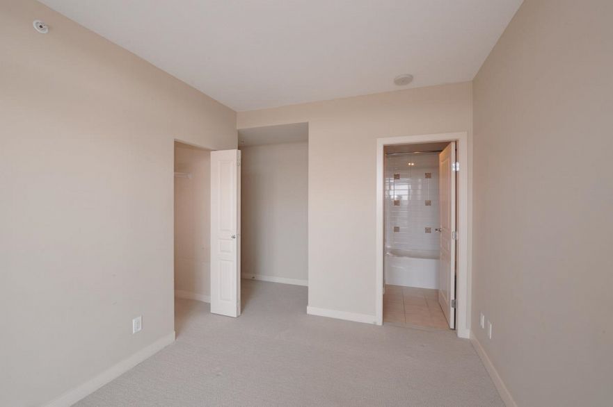 706 4028 KNIGHT STREET, Vancouver BC V5N 5Y8