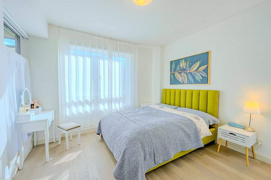 208 4408 Cambie Street