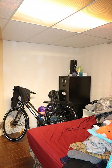 39 3421 E 49th Avenue