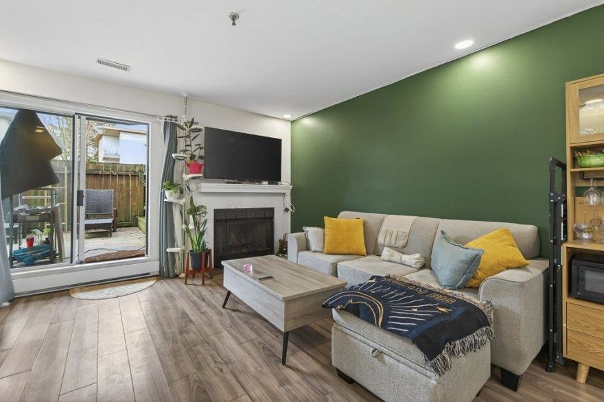 103 2333 Eton Street