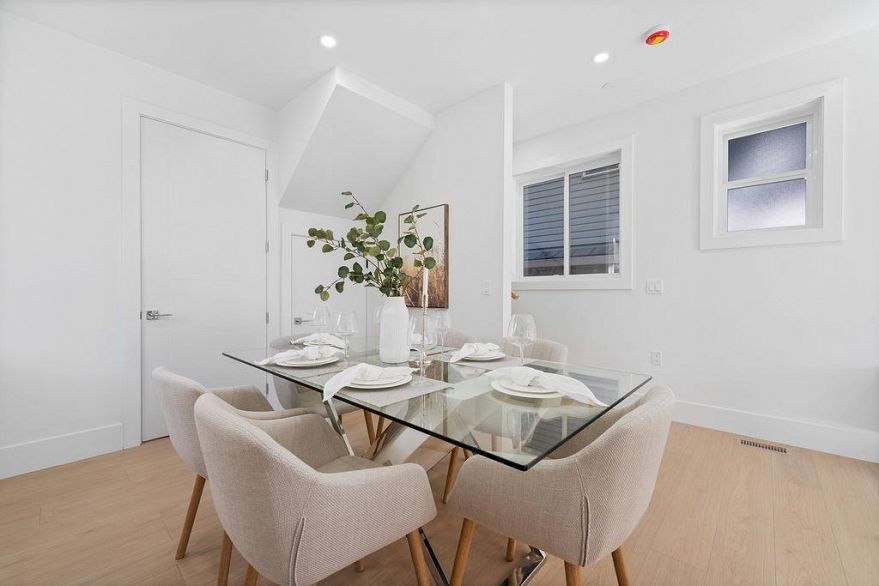 1 2447 E 41st Avenue