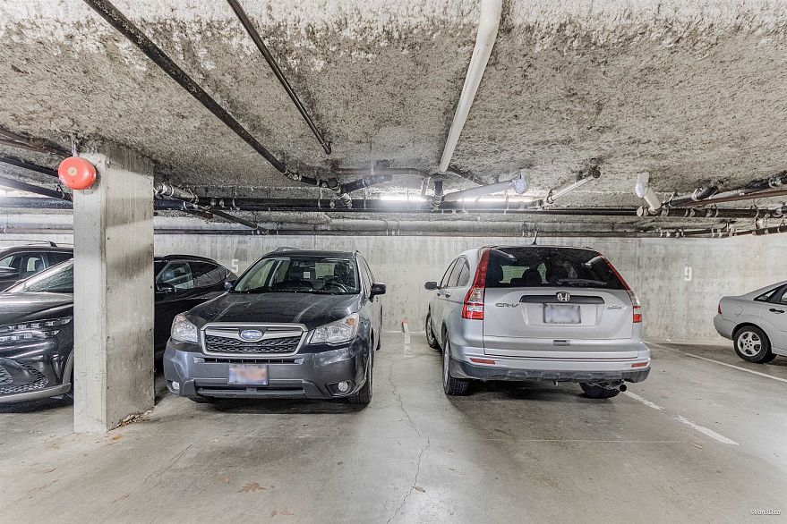 6 2150 SE Marine Drive