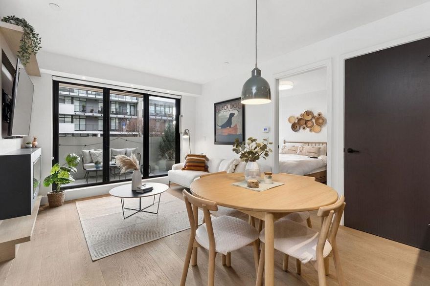 205 5089 Quebec Street