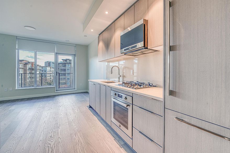 401 6138 Birney Avenue