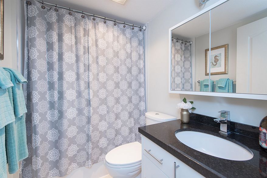 L01 788 W 8th Avenue