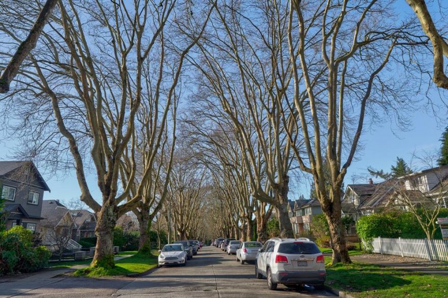 402 3621 W 26th Avenue