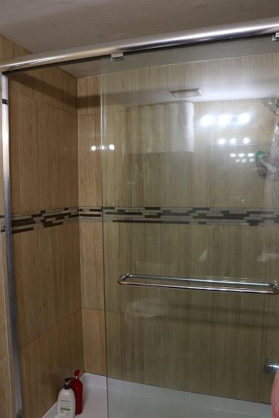 39 3421 E 49th Avenue