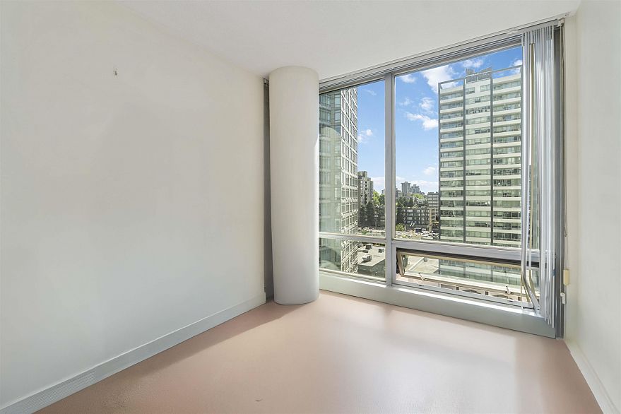 1408 1288 W Georgia Street