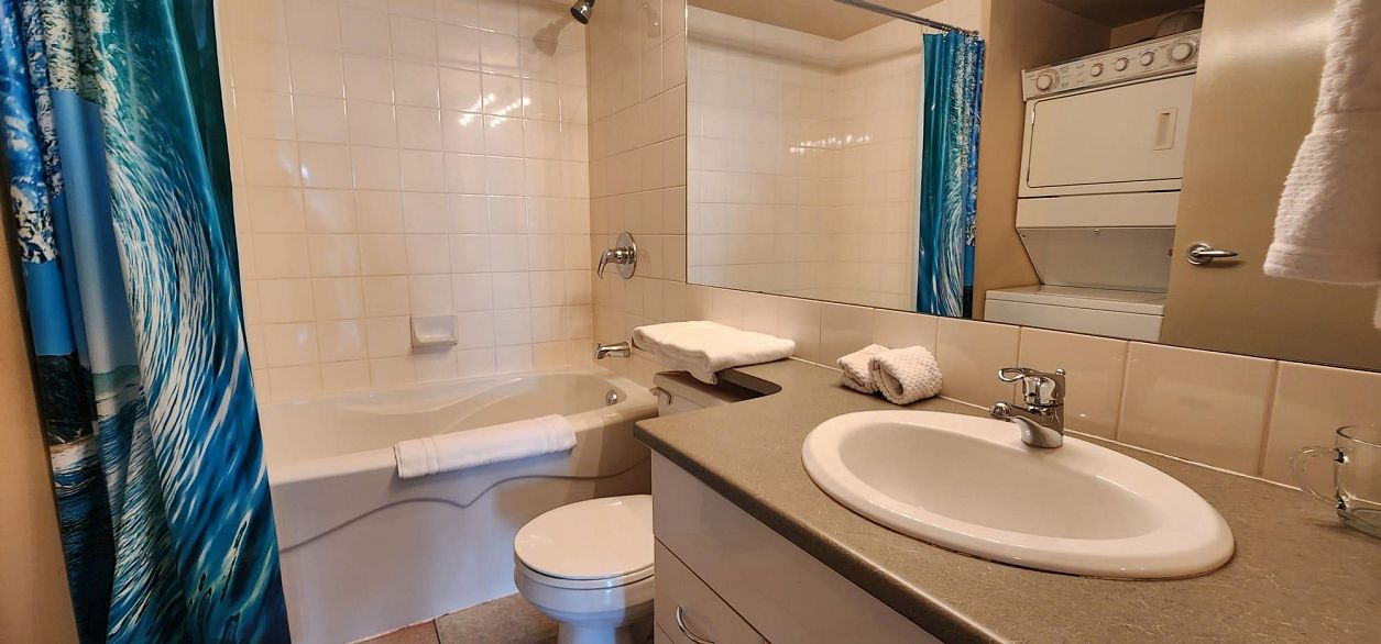 501 PACIFIC STREET, Vancouver BC V6Z 2X6