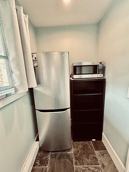 Studio 1912 ACADIA ROAD, Vancouver BC V6T 1R4