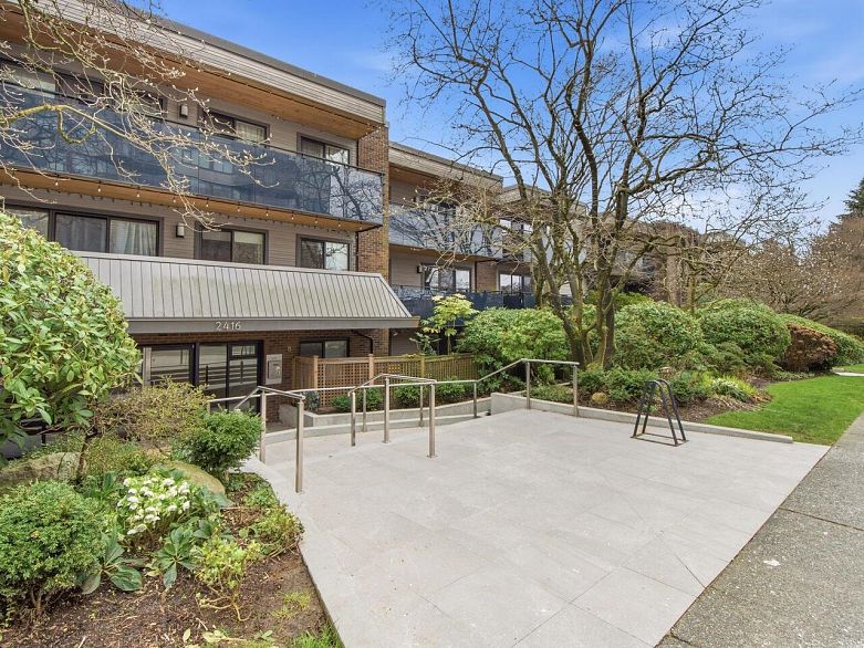 314 2416 W 3rd Avenue